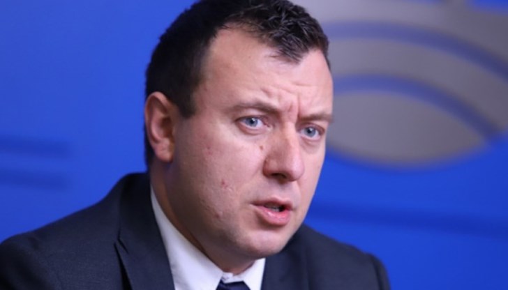 Това заяви Петър Петров, който е член на правната комисия в Народното събрание