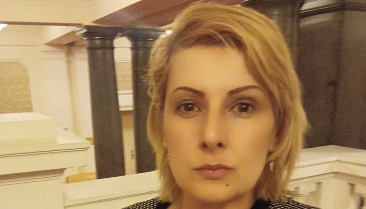 Поводът за емоционалният пост на депутата от "Възраждане" е отложеното обсъждане на зеления сертификат за НС Поводът за емоционалният пост на депутата от "Възраждане" е отложеното обсъждане на зеления сертификат за НС