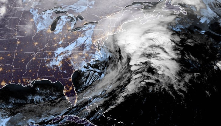 Ветровете ще достигнат до ураганна стойност по източното крайбрежие на страната