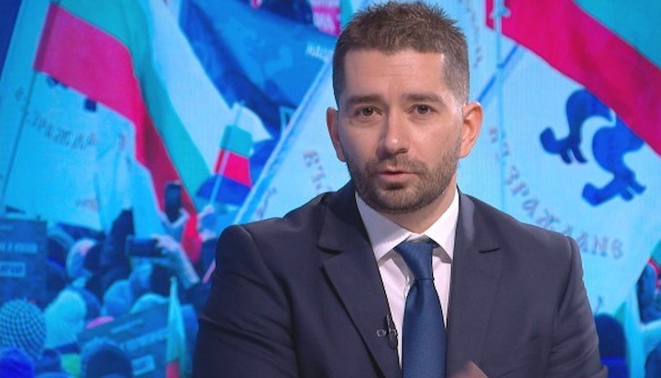 Според Слави Василев протестът не може да се окачестви като представителен