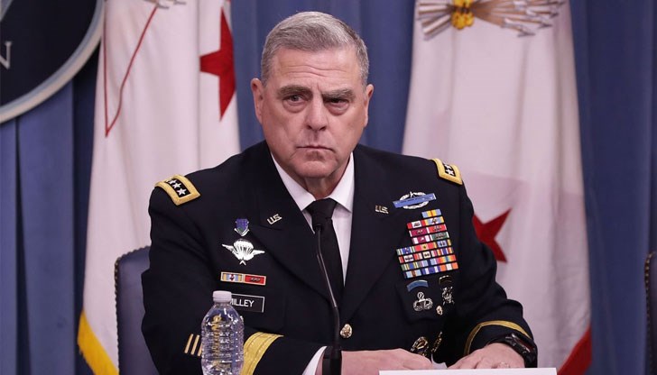 В близост до гъсто населени райони са подредени сухопътни войски, артилерия, ракети, военновъздушни сили, обяви генерал Марк Мили