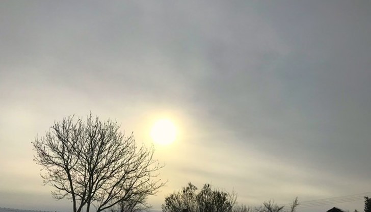 Максималните температури ще са предимно между 12° и 17° Максималните температури ще са предимно между 12° и 17°