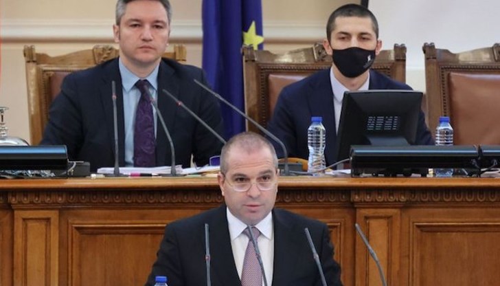 Крум Зарков повдигна въпроса за пътя убиец Русе-Бяла и строежа на бъдещата магистрала Крум Зарков повдигна въпроса за пътя убиец Русе-Бяла и строежа на бъдещата магистрала