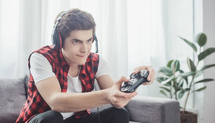 Симптомите му могат да са налице непрекъснато, както и да се появяват периодично Симптомите му могат да са налице непрекъснато, както и да се появяват периодично