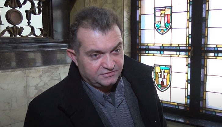 За болните пари, грижа, лекарства и направления няма, но за дебелите милиарди за крадене има