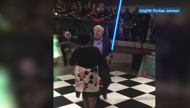 Британците са в очакване на доклада на 64-годишната Сю Грей, която беше натоварена да разследва нарушаването на локдауна от „Даунинг стрийт“ 10 и да отговори има ли основание да се говори за „Партигейт“