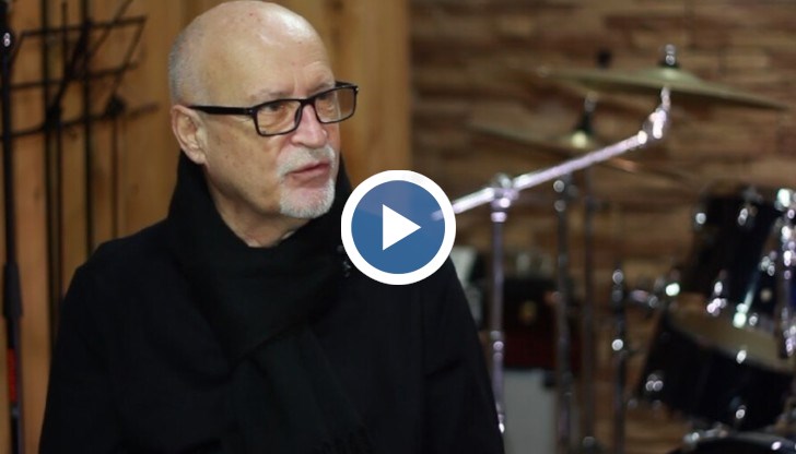 Тази година се навършват точно 50 години от първия му професионален запис