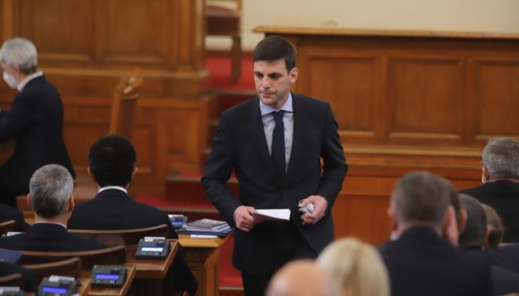 Председателят на Народното събрание показа и другата част от теста си за COVID