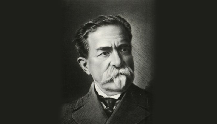 Стоян Михайловски е бил на два пъти учител по френски в Русе