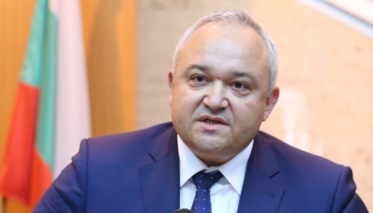 Според бившия правосъден министър прокуратурата не разпитва лица, които по медиите дават смущаващи обяснения за схемата Според бившия правосъден министър прокуратурата не разпитва лица, които по медиите дават смущаващи обяснения за схемата