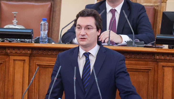 Това питане отправи народният представител от Русе Крум Зарков към министъра на регионалното развитие и благоустройството Гроздан Караджов Това питане отправи народният представител от Русе Крум Зарков към министъра на регионалното развитие и благоустройството Гроздан Караджов