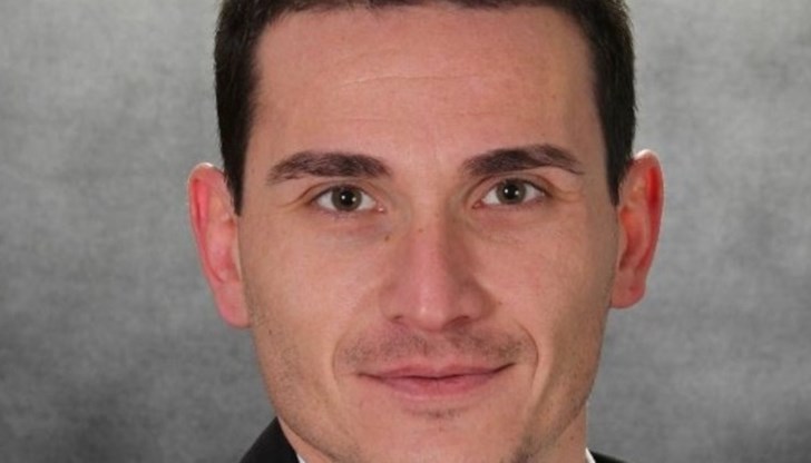 Искам Областната администрация да работи за гражданите, за бизнеса и за развитието на Русе и на областта, защото Русе заслужава това, заяви Людмил Христов Искам Областната администрация да работи за гражданите, за бизнеса и за развитието на Русе и на областта, защото Русе заслужава това, заяви Людмил Христов