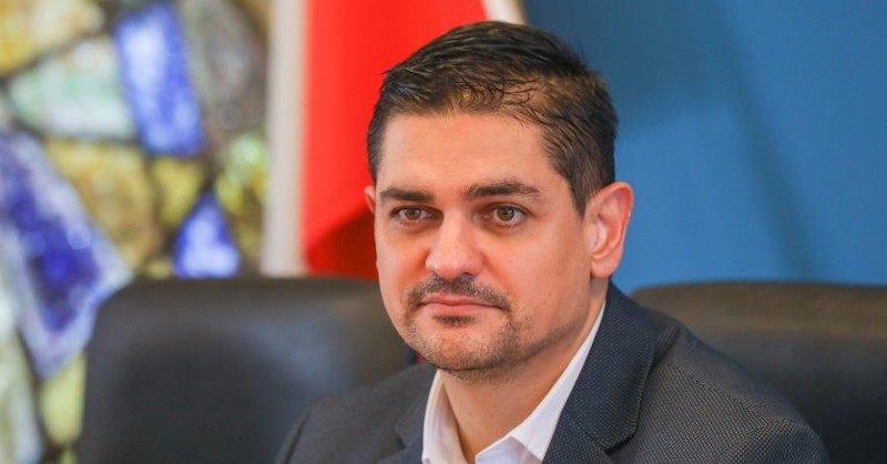 Според сигналите длъжностни лица оказват натиск над служители на БСТПрез