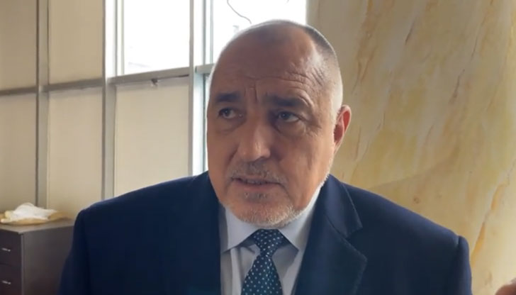 "Пазар за милиарди, който в момента е държавен, да го