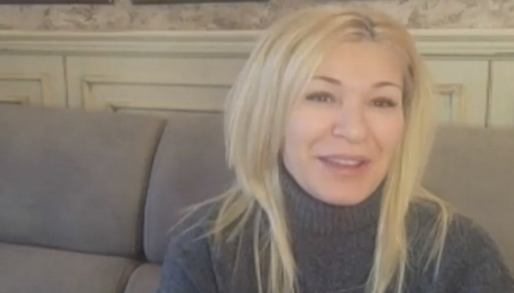 Това обяви водещата днес в предаванетоВодещата на &bdquo;На кафе&rdquo; Гала