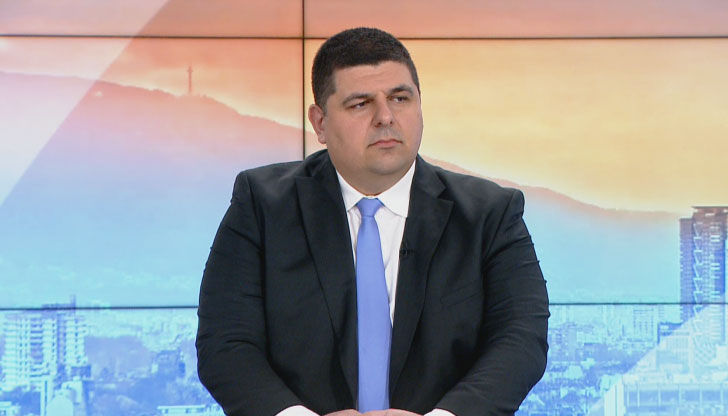 В момента няма работещи регулатори в България"Цацаров и Гешев ако