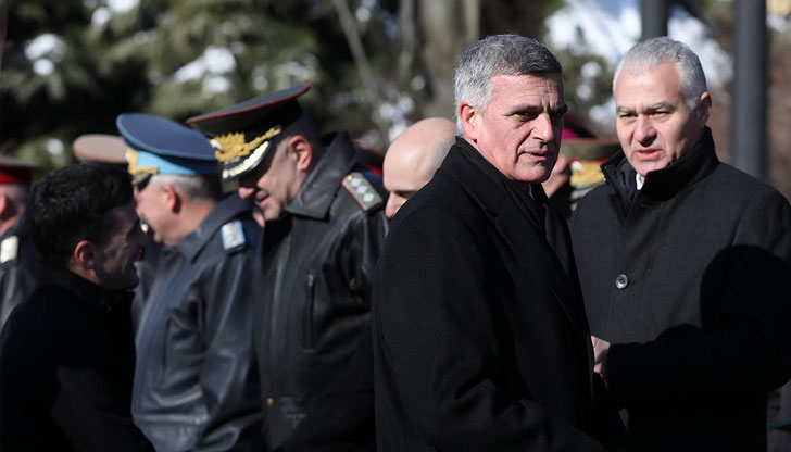 Позицията на българския военен министър по отношение на конфликта между