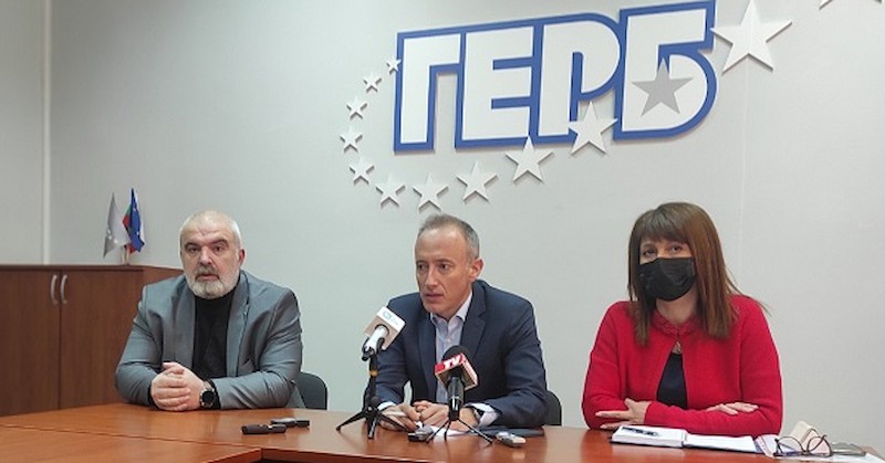 Ако Асен Василев не се беше заинатил и още през