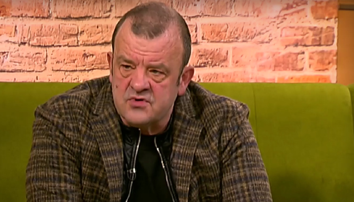 Моментът е подходящ за намаляване ДДС-то на медикаментите, смята тойПроблемът