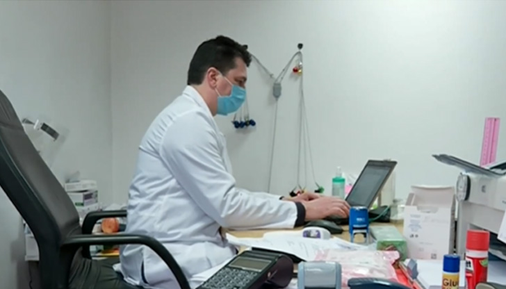 Вижте съветите на експертитеЛекари и фармацевти са категорични &ndash; антибиотиците