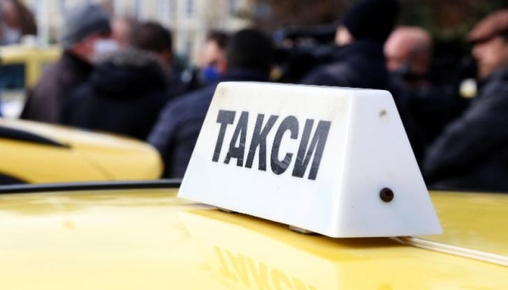 Да бъде дадена възможност годишният данък за извършване на таксиметрова