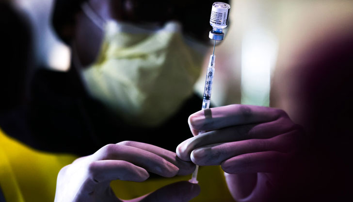 Джули Де Вуоно и Мариса Ураро се изправиха пред съда