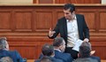 Словесна престрелка между Кирил Петков и ДПС в парламента