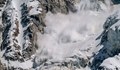 Девет души загинаха от лавини в Австрия