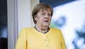 Обраха Ангела Меркел в хранителен магазин