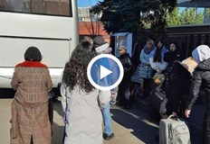 Напливът от бежанци там е сериозен На границата между Украйна и