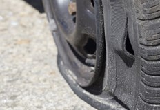 Това не е първият подобен случайМъж беше обран докато сменя