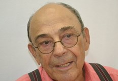 Стотици се простиха с легендарния актьор Анани Явашев днес следобед