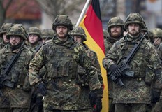 Демократичните държави се сплотяват пред лицето на заплахата по украинските