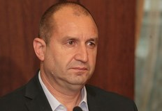 Държавният глава Румен Радев е в самоизолация тъй като неговата