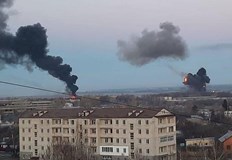 Говори като жертва докато в Киев се чува тътен от взривовеСлушам