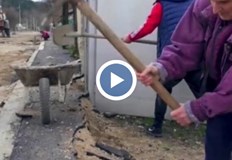 Хората дори подрязали портите сиЖители на самоковското селоДрагушиново къртят с