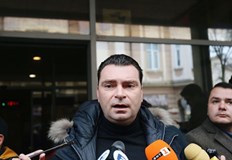 По рано през деня младежите от БСП София се обявиха в