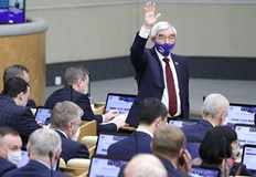 Ограничителните мерки включват замразяване на активите и забрана за пътуванеСъветът на ЕС