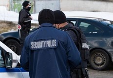 В момента свидетелства срещу двамата братя за които се твърди