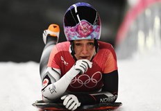 Родената в Русе състезателка спечели първия манш от състезанието по скелетонБългарката Мирела Рахнева