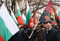 Според евродепутата Ангел Джамбазки България показва две линии на политика