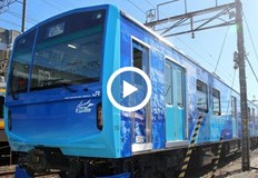 Най голямата японска железопътна компания JR East представи влакът Hibari задвижван