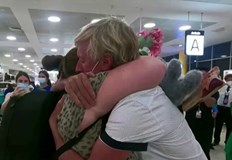 В понеделник Австралия напълно отвори международните си граници за пътници