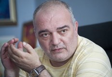 На прокуратурата напоследък непрекъснато ѝ оказват влияние и много се