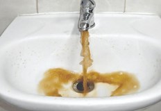 Кална вода потече от чешмите в кв Долапите в РусеЗа това сигнализираха