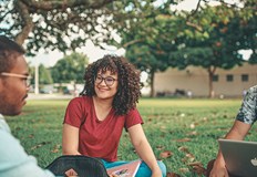 Ако сравним двама души то всички разлики между тях според