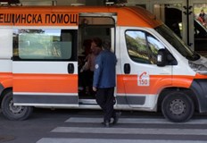 134 парамедици работят в общо 28 те спешни центрове в странатаПарамедици