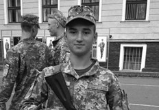 Бившият футболист на украинския Карпати Лвов Виталий Сапило е загинал