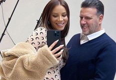 Поп фолк звездата Емилия роди момиченцеТова предаде позовавайки се на