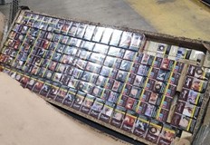 Митнически служители откриха 750 кутии 15 000 къса цигари скрити